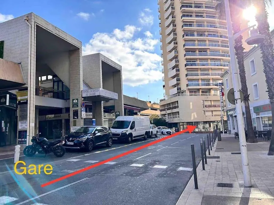 Apartment Prestige - 4 Pers Neuf Vue Mer - Hyper Centre Saint-Raphael