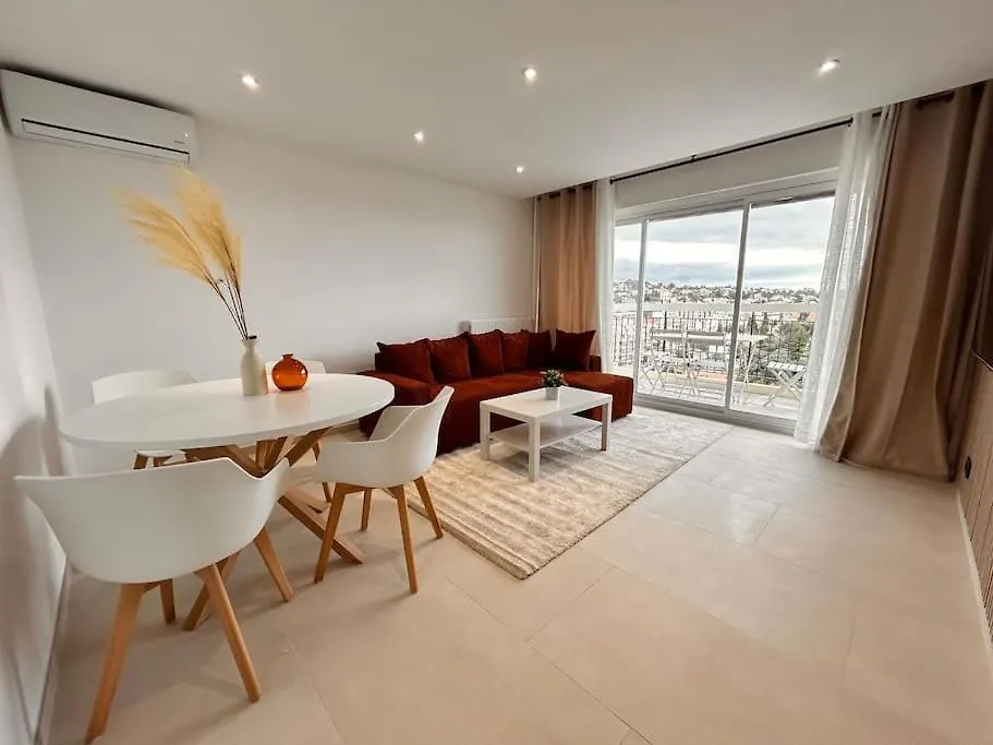 Prestige - 4 Pers Neuf Vue Mer - Hyper Centre Saint-Raphael  0*, Saint-Raphael (Var)